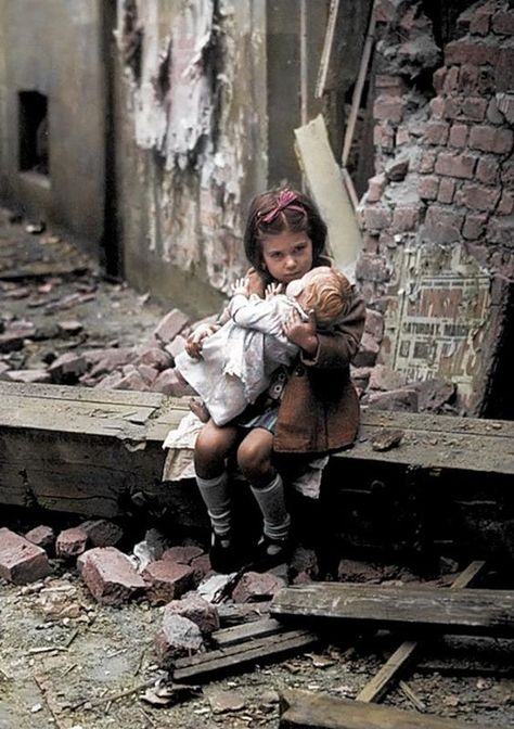 Horror of the Blitz in London brought back to life by fascinating colourised photos | London Evening Standard | Evening Standard Poor Neighborhood, Weird Photos, London Blitz, Blitz Kids, Rare Historical Photos, Ww2 Photos, History Magazine, Therapy Animals, The Blitz