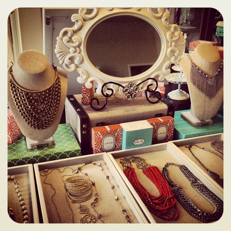 Stella & Dot trunk show displays http://www.stelladot.com/sites/katielemon Bridal Jewerly, Jewerly Display, Chic Shack, Jewerly Displays, Mens Jewerly, Stella Dot Style, Gold Color Scheme, 2013 Fashion, Diy Accessory