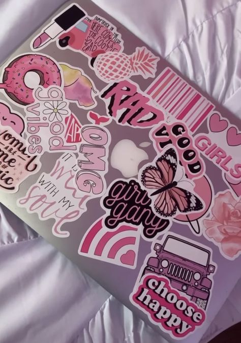 Macbook Stickers Aesthetic, Macbook Cover Stickers, Macbook Case Stickers, Cute Laptop Cases, Laptop Case Stickers, Laptop Decoration, Work Stickers, Cute Laptop Stickers, Stickers Aesthetic