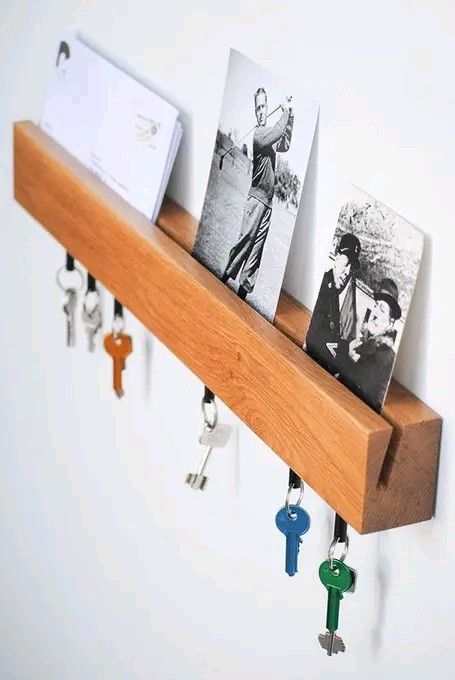 Bed Image, Key Holder Diy, Smart Tiles, Mail Holder, Modern Entryway, Key Holders, Wall Key Holder, Wooden Shelf, Small Wood Projects