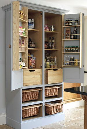 Stand Alone Kitchen Pantry, Diy Pantry Cabinet, Desain Pantry Dapur, Free Standing Kitchen Pantry, Organiser Cucina, Diy Cupboards, Cocina Shabby Chic, Muebles Shabby Chic, Armoire Makeover