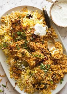 @rebekanneee Chicken Biryani Recipe Indian, Biryani Recipe Video, Biryani Vegetable, Fish Biryani, Kari Ayam, Chicken Biryani Recipe, Saffron Rice, Recipetin Eats, Recipe Tin