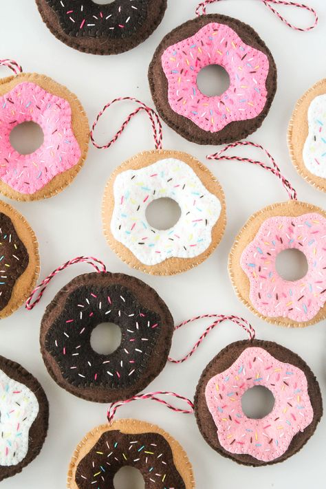 Hand-Sewn Donut Ornaments Felt Donut Ornament, Donut Ornament, Diy Donut, Diy Donuts, Baby Mobil, Donut Pattern, National Donut Day, Diy Christmas Ornaments Easy, Candy Ornaments