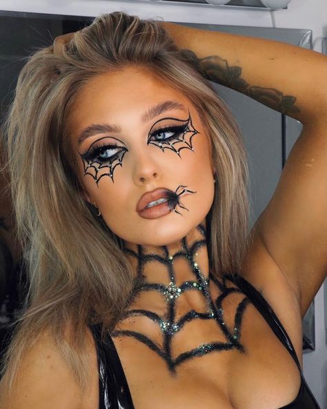 Halloween Spider Makeup, Spider Makeup, Halloween Makeup Clown, Joker Makeup, Spider Costume, Spider Queen, Creepy Halloween Makeup, Cute Halloween Makeup, Halloween Makeup Diy