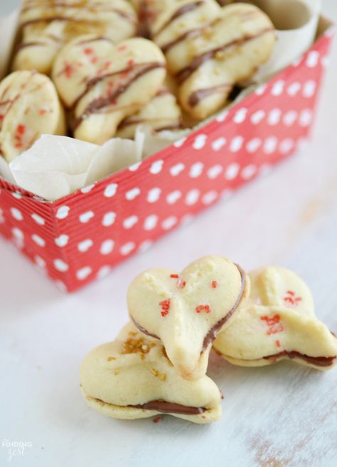 Valentine Spritz Cookies for Valentine's Day - Finding Zest Holiday Spritz, Valentine Snacks, Press Cookies, Chocolate Spritz Cookies, Cream Cheese Spritz Cookies, Cookie Press Recipes, Christmas Spritz Cookies, Sweets Design, Valentines Dessert