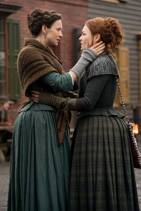 Lets Talk About 'Outlander' Season 4 Episode 9, "The Birds & The Bees" Outlander Show, Claire Outlander, Outlander Style, Outlander Knitting, Outlander Costumes, Outlander Season 4, Outlander Quotes, Drums Of Autumn, Outlander Casting