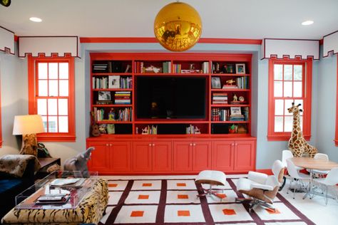 living room Red Playroom, Painted Built Ins, Amber Interiors Design, Painting Trim, Built In Cabinets, Design Sponge, Built Ins, Moldings And Trim, Bookshelves