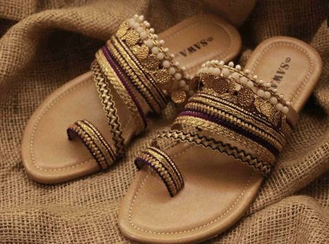 Pakistani Shoes, Indian Sandals, Elegant Shoes Heels, Strap Sandals Heels, Indian Shoes, Women Slippers Fashion, Formal Heels, Pretty Sandals, Fashion Shoes Heels