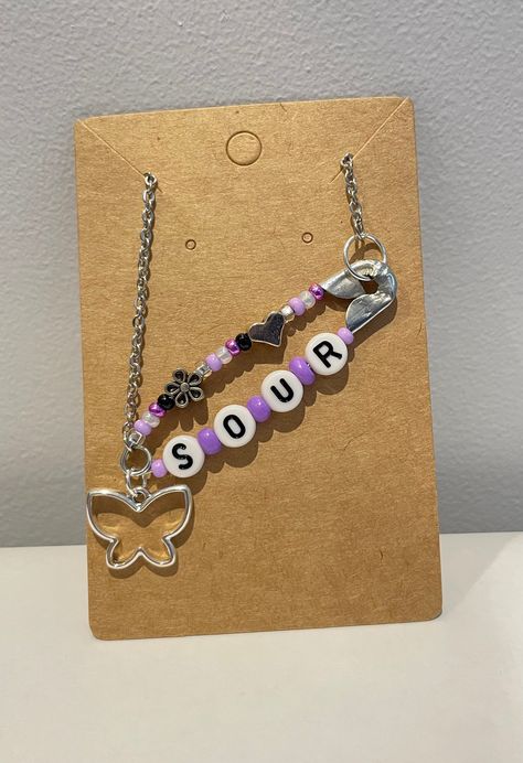 SOUR Safety Pin Necklace - Olivia Rodrigo Inspired Safety Pin Necklace, Safety Pin Jewelry, Pin Necklace, Fun Jewelry, Handmade Wire Jewelry, Letter Beads, Pin Jewelry, Punk Style, Glass Seed Beads