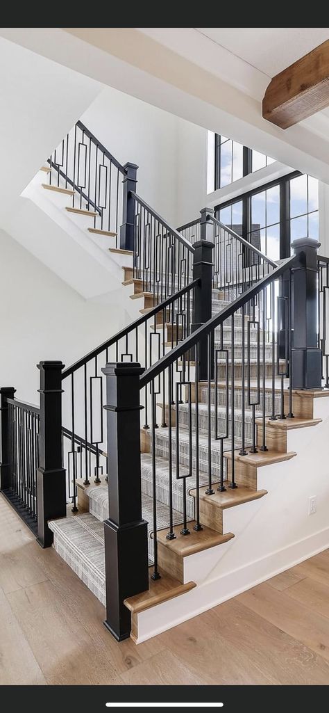 Black Metal Banister, Stairwell Update, Dark Staircase Ideas, Redoing Stairs, Modern Stairs Design Ideas, Explore Decor, Dark Staircase, Black Stair Railing, Wood Railings For Stairs