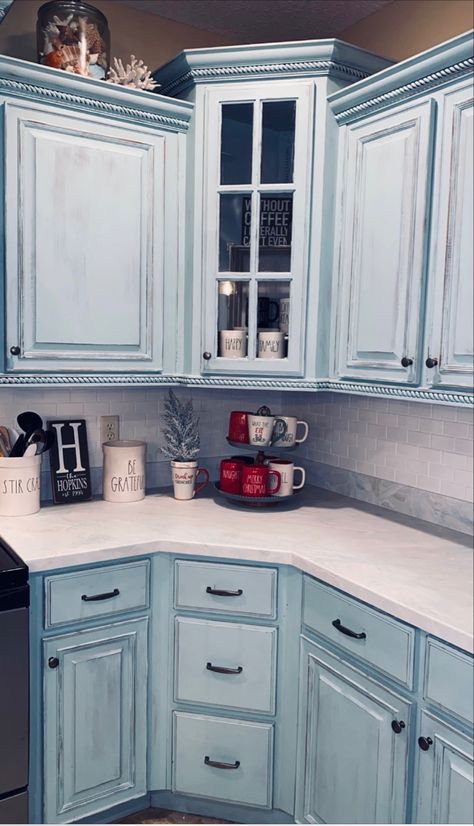 Kitchen Cabinets Chalk Paint, Blue White Wash Kitchen Cabinets, Chalk Paint Cabinets Kitchen, Blue Distressed Kitchen Cabinets, Turquoise Painted Kitchen Cabinets, Blue Chalk Paint Kitchen Cabinets, Distressed Blue Cabinets, Distressed Turquoise Kitchen Cabinets, Blue Gray Kitchen Cabinets