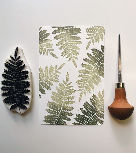 Fern stamp, fern leaf rubber stamp, hand carved botanical stamp, pattern stamp for paper, fabric, gift wrap, diy hand stamped, large stamp https://etsy.me/32yoUPd Stamp Pattern, Japanese Stamp, Hand Carved Rubber, Lino Art, Hand Carved Stamps, Pattern Stamping, Stamp Carving, Custom Stamp, Linocut Art