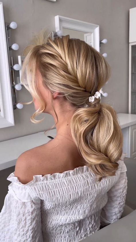 Gorgeous low ponytail that’ll never become dowdy | ponytail | Gorgeous low ponytail that’ll never become dowdy | By MetDaan Hairstyles Wedding Blue And White, Australian Bridal Designers, Side Hair, Hair Chains, Holiday Hair, Bridal Designers, Wedding Blue, Careless Whisper, Wedding Hair Makeup