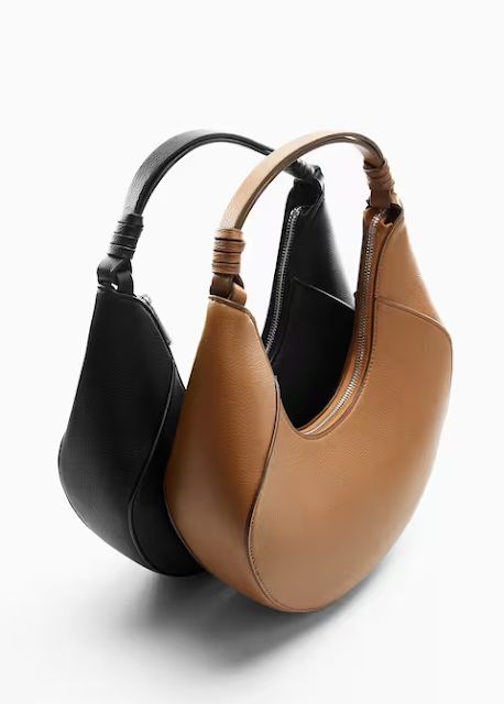 MARIA'S STYLE PLANET: HALF MOON SHOULDER BAG Cowboy Ankle Boots, Accessories Bags Shoes, Leather Hobo Bag, Leather Hobo, Half Moon, Fun Bags, Bowling, Hobo Bag, Sling Bag