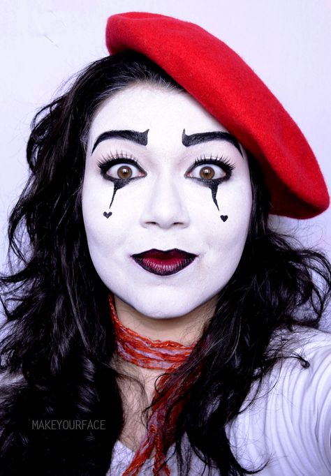 Pantomime Makeup, Mime Halloween Costume, Mime Costume, Mime Face Paint, Clown Costume Women, Mime Makeup, Cute Clown, Circus Costume, Pantomime