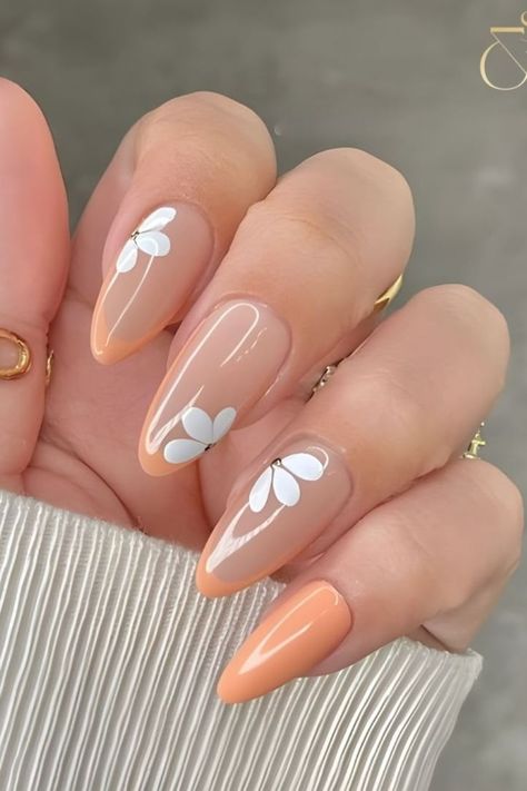 Nails With Peach Fuzz Tips Peach Color Nail Art, Peach Fuzz Nails, Peaches Nails, Peach Nails With Designs, Peach Color Nails, Peach Nail Ideas, Peach Nail Art, Peach Colored Nails, You Nails