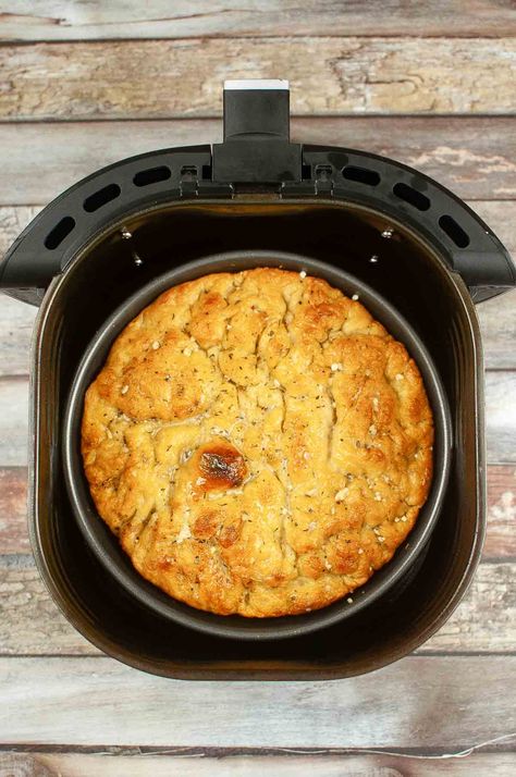 Yes, you can bake focaccia in the air fryer! This small batch focaccia recipe is perfect for portion control, and it bakes so much quicker in the air fryer. Focaccia is an easy beginner bread recipe, and is pretty fool-proof. This focaccia has a delicious savory buttery and olive oil crust with garlic and herbs. Make focaccia sandwiches, or dip the focaccia into your favorite soup, chili, or sauce. Focaccia Bread Air Fryer, Foccacia Bread Air Fryer, Airfryer Foccacia, Air Fryer Focaccia Bread, Beginner Bread Recipe, Focaccia Sandwiches, Make Focaccia, Beginners Bread Recipe, Foccacia Bread