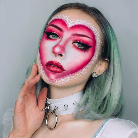 Skeleton Mermaid, Heart Face Makeup, Aesthetic Heart, Face Paint Makeup, Valentines Day Makeup, Heart Vintage, Valentines Makeup, Heart Face, Creative Valentines