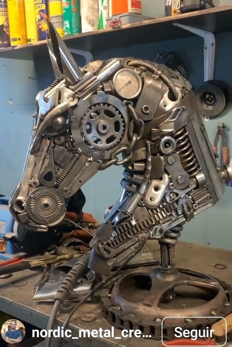 Metal Horse Sculptures, Metal Horse, Recycled Metal Art, Bear Statue, Mechanical Art, Welding And Fabrication, Welding Art Projects, Metal Garden Art, Steel Art