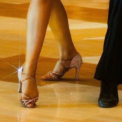 Ballroom Dancing Aesthetic, Ballroom Dance Aesthetic, Latino Aesthetic, Danza Latina, Ballroom Dancing Dresses Latin, Dance Forever, Latin Dance Costume, Ballroom Shoes, Ballroom Dance Latin