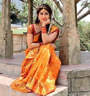 Indian Actress Sonarika Bhadoria Latest Cute & Hot Gallery - Gethu Cinema Devon Ke Dev Mahadev, Sonarika Bhadoria, Modern Saree, Indian Silk Sarees, Serial Actress, Beautiful Sarees, Bridal Saree, Beautiful Saree, Bridal Outfits