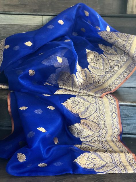 Pattu Silk Saree, India Textiles, Sheer Texture, Banaras Sarees, Kanjivaram Sarees Silk, Chanderi Sarees, Blue Organza, Chanderi Saree, Indian Flowers