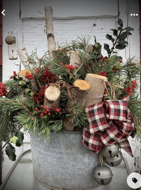 Christmas Barrel Decor, Sap Bucket Decor Christmas, Winter Porch Pots Ideas, Galvanized Tub Christmas Decor, Washtub Decor Ideas, Winter Porch Decor After Christmas, Cabin Christmas Decor Rustic, Pine Arrangements, Rustic Christmas Front Porch