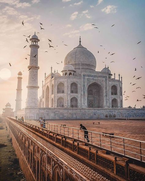 Taj Mahal Aesthetic Wallpaper, Taj Mahal Wallpaper, Delhi Photoshoot, Taj Mahal Aesthetic, Taj Mahal Photography, Best Honeymoon Locations, Tac Mahal, تاج محل, Agra Fort