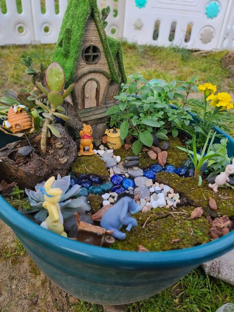 Winnie the pooh and friends inspiration. Used succulents and herbs. Children toys found at thrift stores. #Disney #Disneygarden Winnie The Pooh Diorama, Disney Fairy Garden, Winnie The Pooh Garden, Winnie The Pooh Tree House, Rabbits Vegetable Garden Winnie The Pooh, Winnie The Pooh Hunny Flower Pot, Winnie The Pooh Hunny Pot, Disney Garden, Winnie The Pooh And Friends