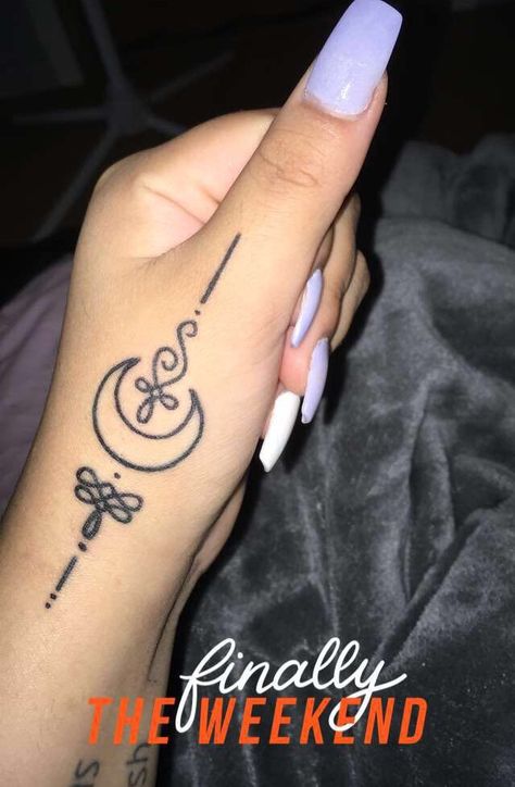 Harp Tattoo, Tattoos For Women On Thigh, Girl Finger Tattoos, Side Hand Tattoos, Thumb Tattoos, Ocean Tattoo, Finger Tattoo For Women, Finger Tats, Hand And Finger Tattoos