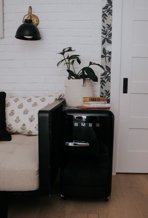 Smeg Black Appliances, Smeg Appliances Black, Smeg Small Appliances, Mini Fridge In Bedroom Aesthetic, Smeg Mini Fridge, Black Smeg Coffee Machine, Smeg Refrigerator Black, Black Mini Fridge, Mini Fridge In Bedroom