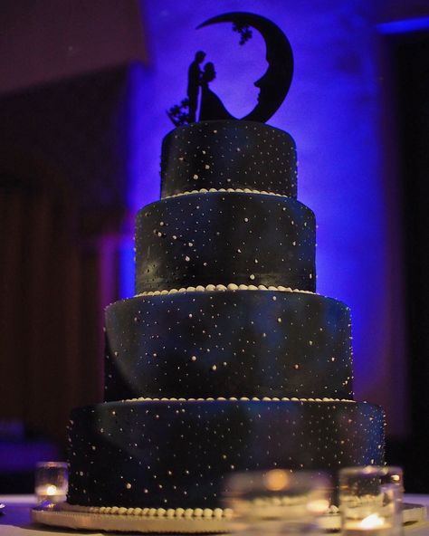 Celestial Wedding Theme, Starry Wedding, Galaxy Wedding, Galaxy Cake, Starry Night Wedding, Moon Wedding, Celestial Wedding, Dark Wedding, Space Wedding