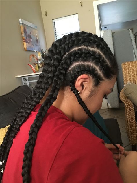 Puerto Rican's can braid Braids For Puerto Rican Hair, Puerto Rican Braids, Puerto Rican Hairstyles, Mexican Braids, 5 Braids, Short Hair Twist Styles, Beyonce Hair, Tan Skin Blonde Hair, Kids Curly Hairstyles