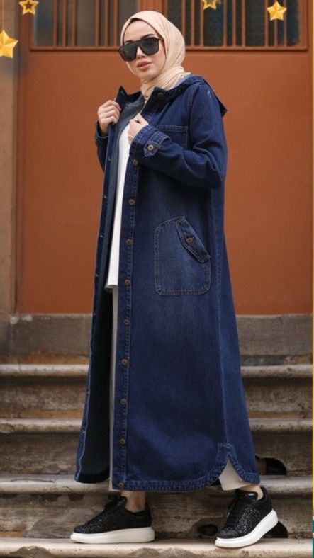 Denim Abaya, Remake Clothes, Abaya Collection, Clothing Pattern Design, Popular Clothing Styles, Estilo Hijab, Modest Casual Outfits, Blouse Casual Fashion, Popular Clothing