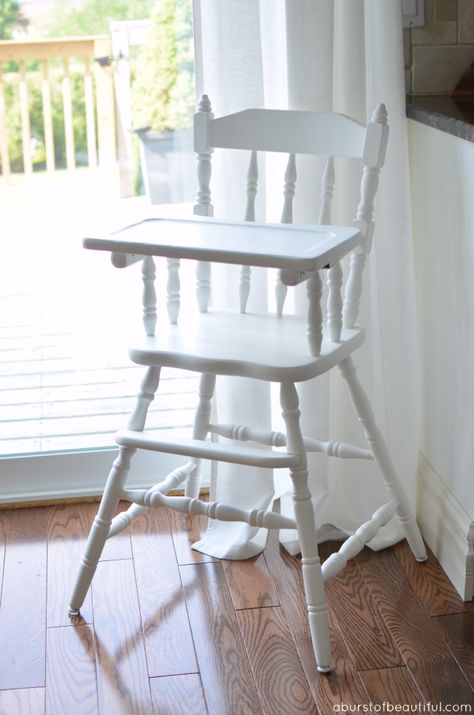 A Burst of Beautiful: Painted Vintage Highchair Vintage Highchair, Wood High Chairs, Vintage High Chairs, Cute Desk Chair, Wooden High Chairs, Ikea Chair, Baby High Chair, Chair Makeover, Girl Vintage