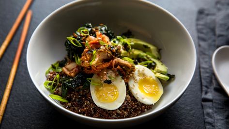 Quinoa and Grain Bowl With Kale, Kimchi and Egg (VEGETARIAN GF) Quinoa And Rice, Recipe Kale, Quinoa Rice, Melissa Clark, Making Quinoa, Healthy Weeknight Dinners, Grain Bowl, Nyt Cooking, Rice Bowl