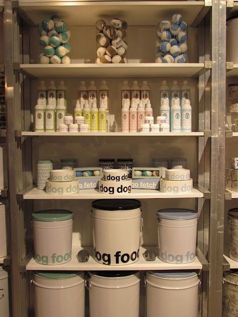 Dog Boutique Ideas, Popcorn Tins, Pet Store Design, Pet Store Ideas, Dog Grooming Shop, Dog Spa, Dog Grooming Salons, Dog Hotel, Grooming Shop