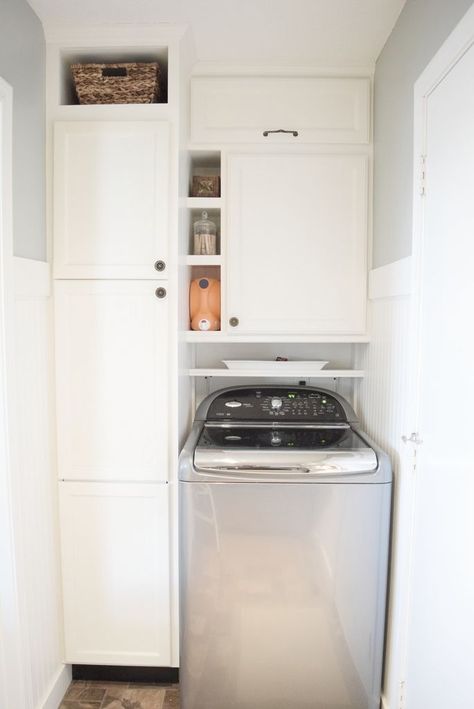 Tiny Laundry Room, Outdoor Laundry Rooms, Small Laundry Room Ideas, Tiny Laundry, Narrow Laundry Room, Laundry Nook, Laundry Room Ideas Small Space, Small Laundry Room Makeover, Small Laundry Room Organization