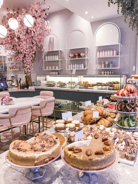 Blooming Lovely Café - The Londoner Cake Shop Interior, Boutique Patisserie, Bakery Shop Design, Café Design, Bakery Interior, London Cafe, Bakery Design Interior, Cake Cafe, Bakery Decor