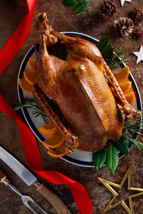 Traditional German Roast Goose - Days of Jay Goose Brine Recipe, Roast Goose Christmas, Duck Recipes Whole Slow Cooker, Christmas Goose Recipes, Goose Roast, German Roast, Alternative Christmas Dinner, Roast Goose Recipes, Roasted Goose