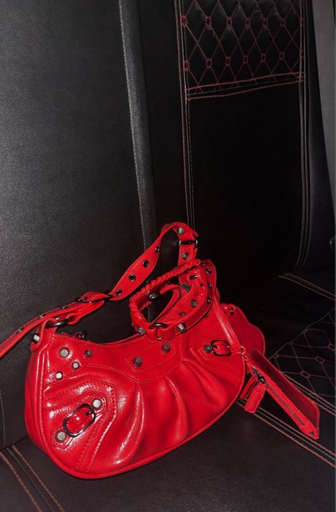 Red Balenciaga, Bags Balenciaga, Paris Summer, Bag Obsession, Spring Aesthetic, Balenciaga Bag, Pinterest Girls, Balenciaga City Bag, Summer Aesthetic