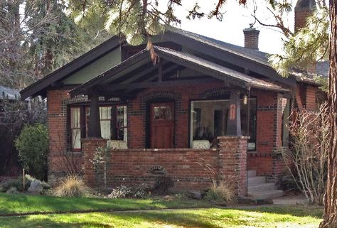 Nice Brick Bungalow Craftsman Cottage Exterior, Brick Craftsman House, Craftsman Bungalow Exterior, Craftsman Style Exterior, Brick Bungalow, Red Brick Exteriors, Craftsman Cottage, Northern Utah, House Trim