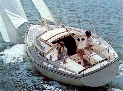 Sailboats Catalina 30, Used Sailboats, Liveaboard Sailboat, Sailboat Living, Sailboat Yacht, Sailboats For Sale, Sail Life, Sailboat Design, Boat Ideas