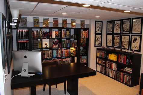 Comic Book Rooms, Book Storage Ideas, Comic Storage, Comic Book Room, Comic Book Display, Comic Room, Gamer Aesthetic, Comic Book Storage, Geek Room