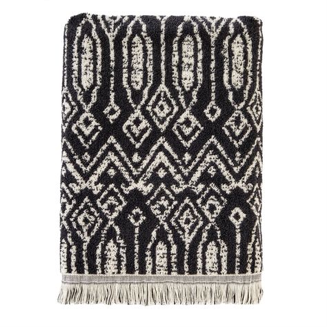 SKL Home Nador Bath Towel - Bed Bath & Beyond - 39925177 Masculine Bathroom Design, Modern Bath Towels, Barn Apartment, Patterned Bath Towels, Towel Rug, Camper Living, Small Company, Bathroom Refresh, Towel Collection