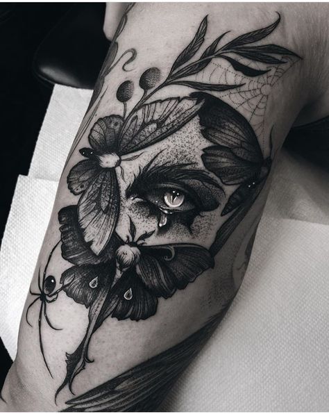 Dark But Beautiful Tattoos, Dark Tattoos Creepy Beautiful, Rip Tattoos For Mom, Feminine Skull Tattoos, Bright Tattoos, Feminine Tattoo Sleeves, Annabel Lee, Creepy Tattoos, Moth Tattoo