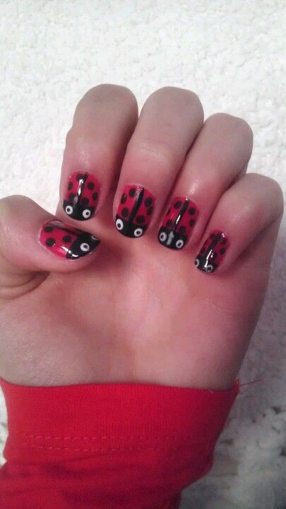 Old lady bug nails Old Lady Nails, Bug Nails, Lady Nails, Old Lady, Womens Nails, Old Woman, Lady Bug, Hair Makeup, Nail Designs