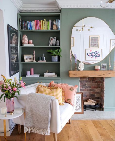 Lovely Living Rooms, Office Design Colorful, Garden Office Design, Cottage House Aesthetic, Small Victorian Terrace Interior, Small Family Room Ideas, Small Cottage Living Room, Terraced House Interior, Colorful Workspace