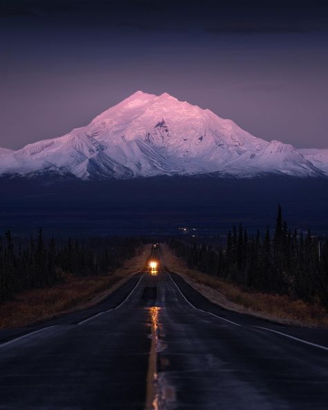 📸 Alaska Photography Itinerary 👇🏼 🛟 Save to plan your ALASKA trip 📸 If you have a limited time in Alaska and want to get the most out of it, these are my favorite road side places for photography.   -       (Slide 4,6,7,9) The Alaska range on the Richardson highway between Delta Junction and Paxson. This stretch of highway will take you through some of the most inspiring mountains in America. Donnelly dome, and Castner Glacier are excellent day hikes on this stretch.   -       Thompson, Pass... Alaska Road Trip Itinerary, Artic Circle, Alaska Landscape, Alaska Road Trip, Alaska Photography, Alaska Mountains, Alaska Trip, Fish Hatchery, Glacier Lake