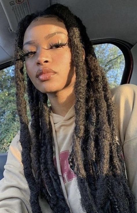 Wicks Locs On Females, Female Wicks Locs, Female Dreadlocks Styles Long, Wick Dreadlocks, Wisdom Braids, Semi Freeform Locs Women, Wicks Hairstyle, Hair Wicks, Puffy Locs